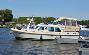 Linssen 34.9 Mary Poppins Backbordseite