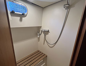 Linssen 30.9 Simba Nasszelle mit Dusche